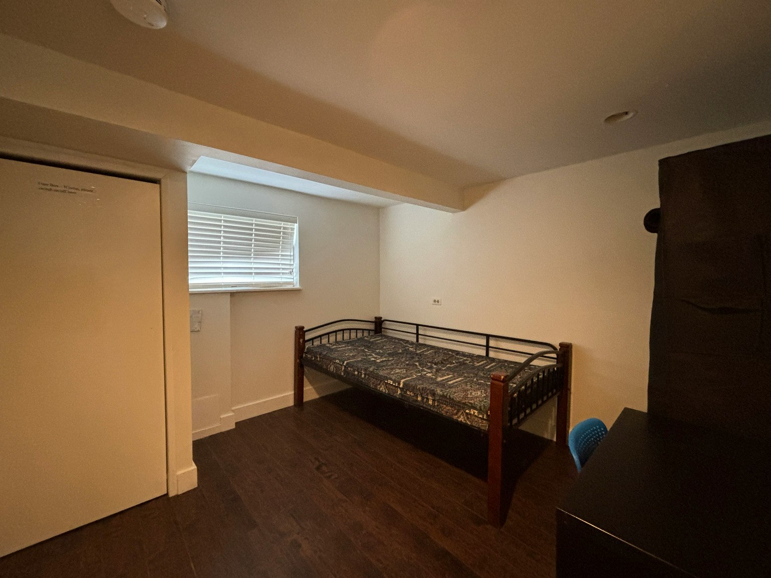 BOTTOM-6819 Linden Avenue, Burnaby, BC, V5E 3G5 - 10