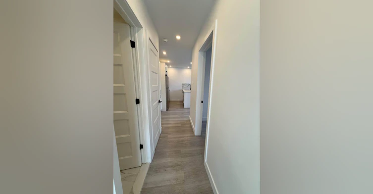 305-10355 De Bois De Boulogne Avenue, Montréal, QC, H4N 1L2 - 9