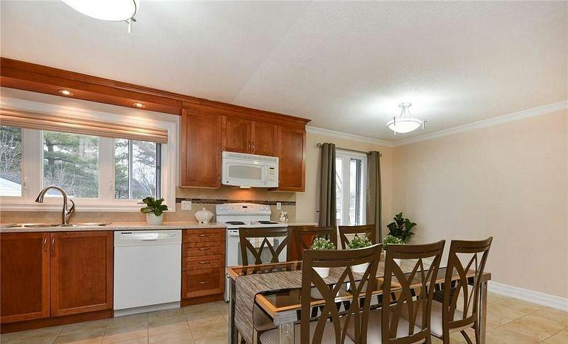 1636 Fisher Avenue, Ottawa, ON, K2C 1X8 - 14
