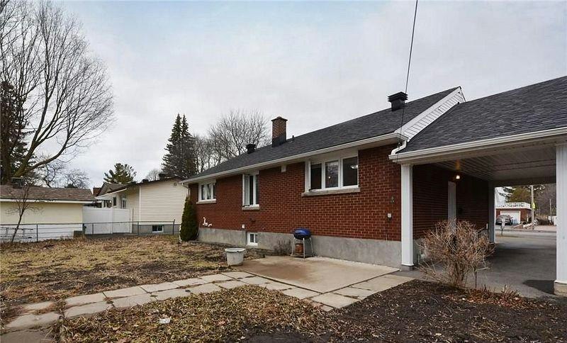 1636 Fisher Avenue, Ottawa, ON, K2C 1X8 - 29