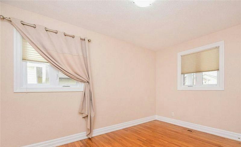 1636 Fisher Avenue, Ottawa, ON, K2C 1X8 - 15