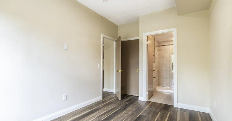 580 Coldstream Drive, Waterloo, ON, N2V 2H3 - 4