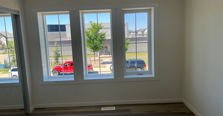 525 Secord Boulevard Nw, Edmonton, AB, T5T 7V3 - 9