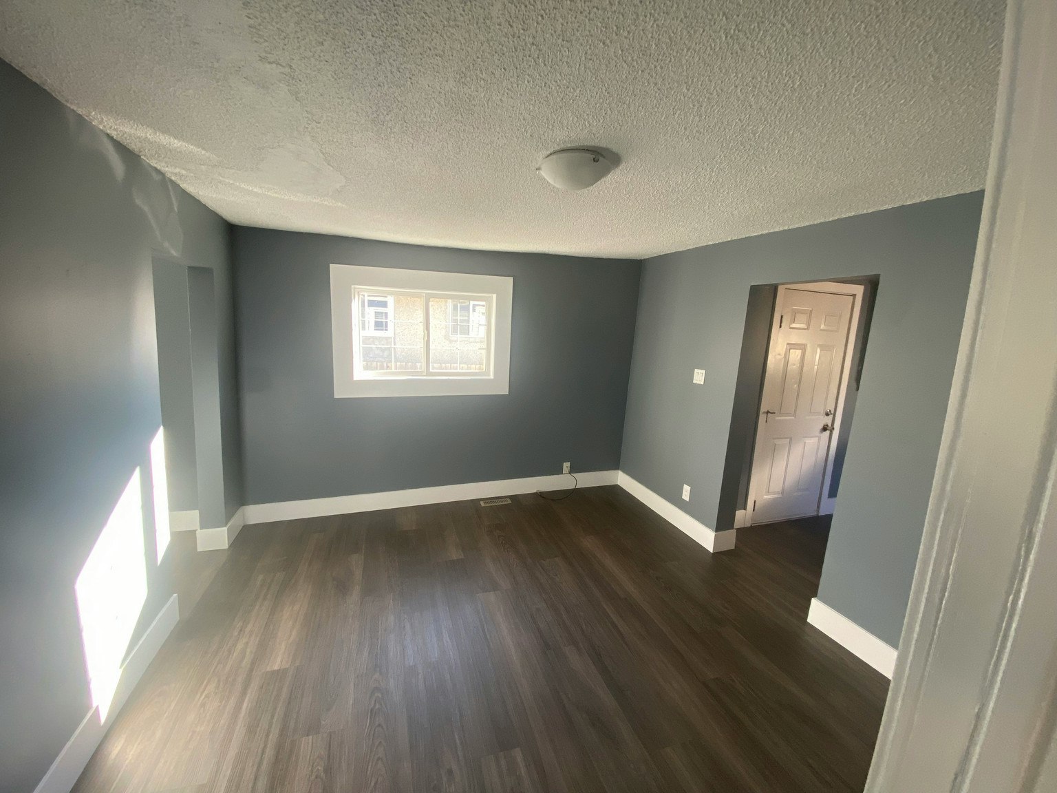12930 71 Street Northwest, Edmonton, AB, T5C 0M5 - 7