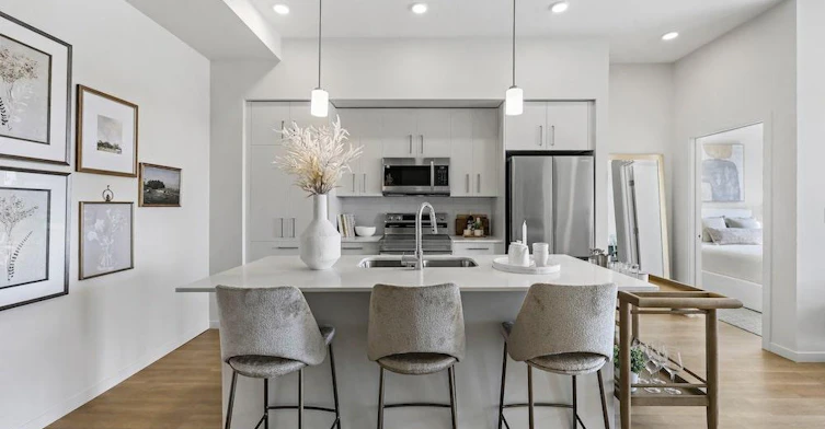 321-30 Sage Hill Row NW, Calgary, AB, T3R 2M6