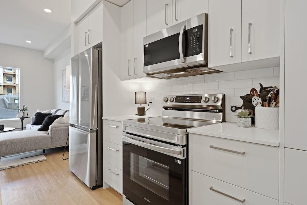 321-30 Sage Hill Row NW, Calgary, AB, T3R 2M6 - 3