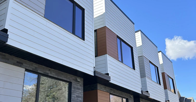 9312 83 Street Northwest, Edmonton, AB, T6C 2Z7 - 3