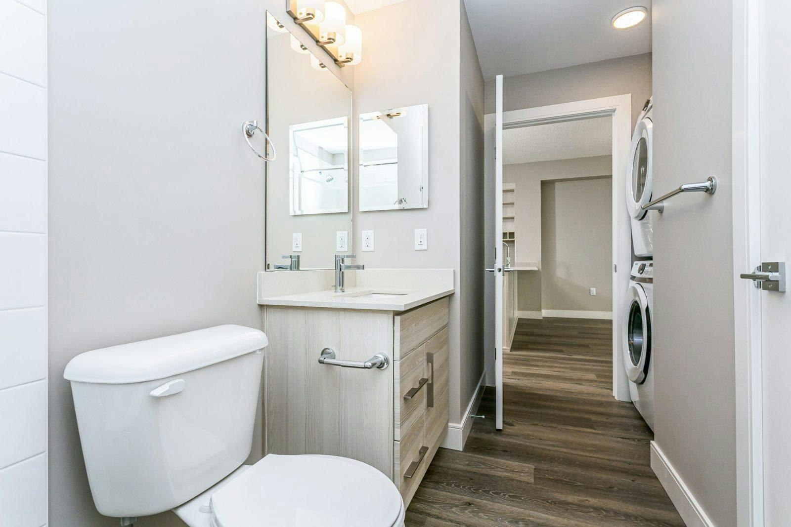 11350 128 Street Northwest, Edmonton, AB, T5M 2T1 - 15
