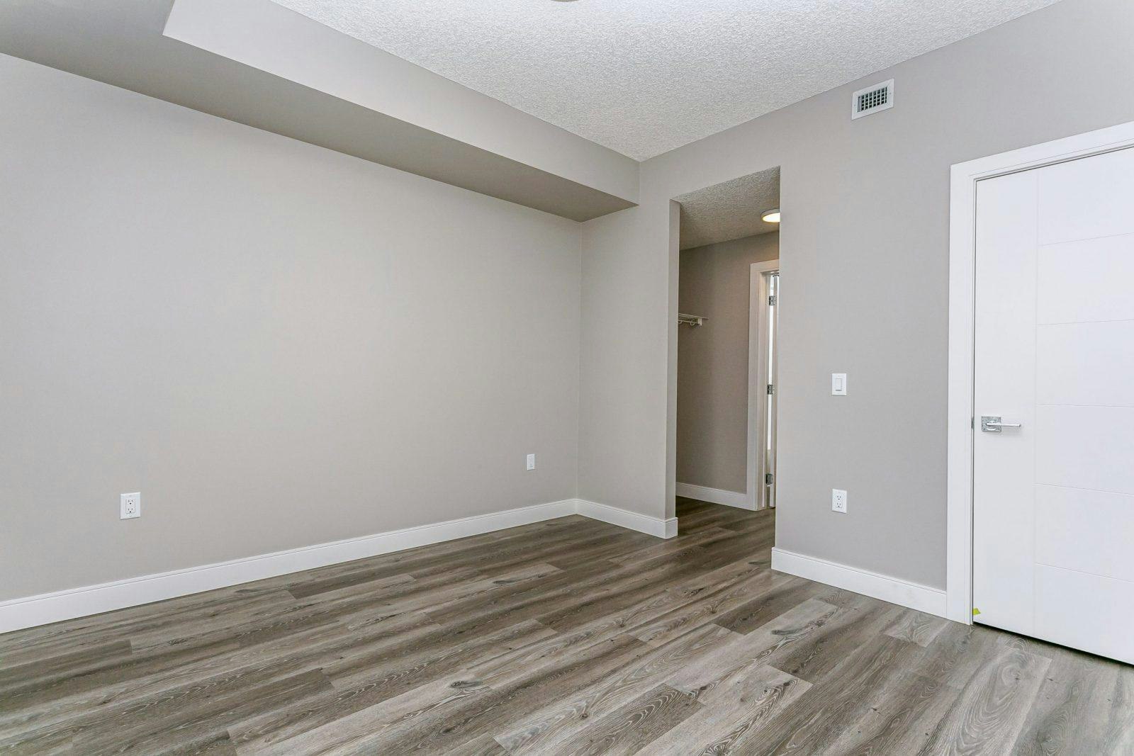 11350 128 Street Northwest, Edmonton, AB, T5M 2T1 - 21