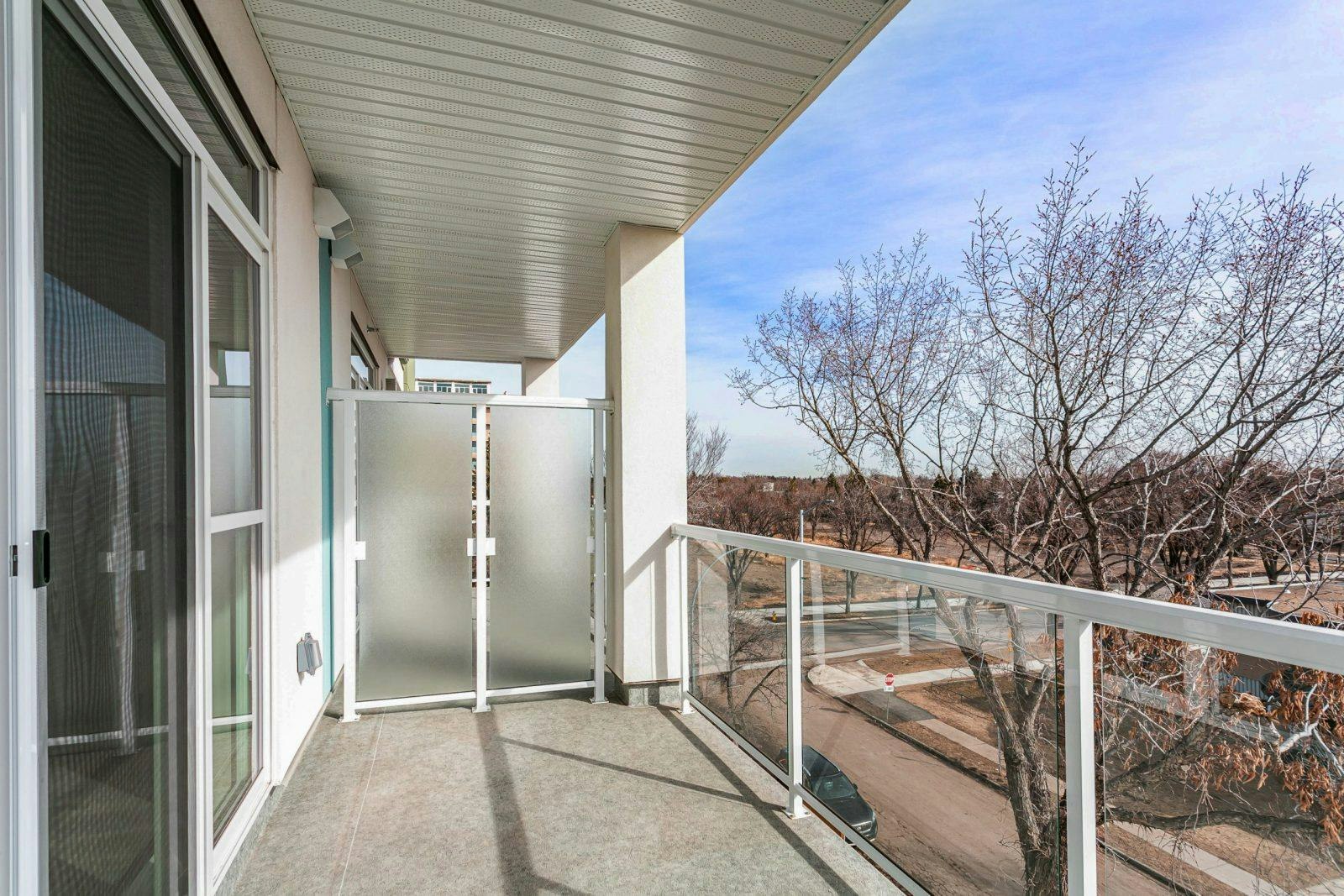 11350 128 Street Northwest, Edmonton, AB, T5M 2T1 - 25