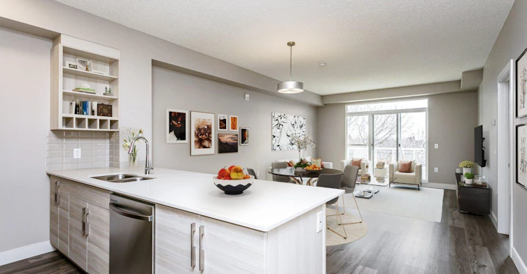 11350 128 Street Northwest, Edmonton, AB, T5M 2T1 - 7