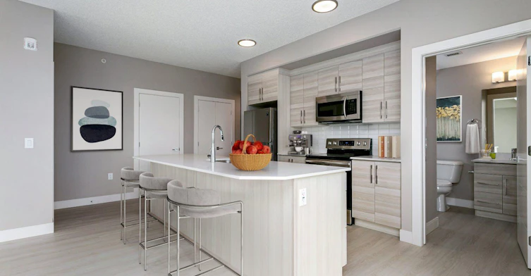 11350 128 Street Northwest, Edmonton, AB, T5M 2T1 - 18