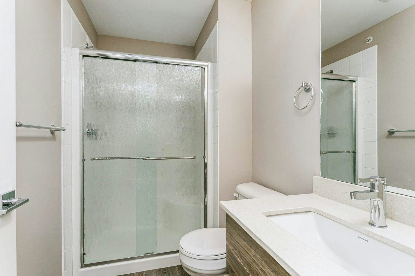 11350 128 Street Northwest, Edmonton, AB, T5M 2T1 - 10