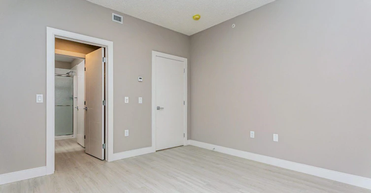 11350 128 Street Northwest, Edmonton, AB, T5M 2T1 - 34
