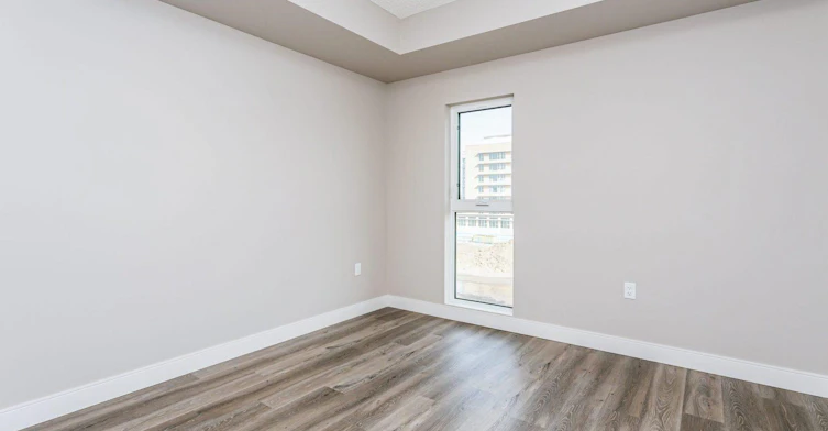 11350 128 Street Northwest, Edmonton, AB, T5M 2T1 - 11