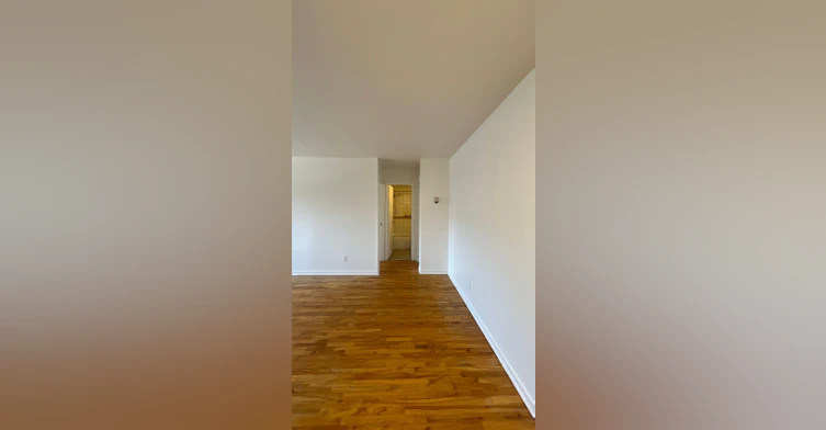 202-7790 Trémolières Avenue, Montréal, QC, H1K 1C4 - 7