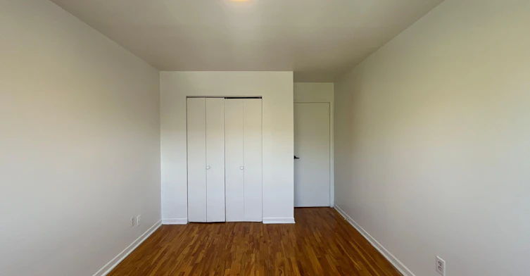 202-7790 Trémolières Avenue, Montréal, QC, H1K 1C4
