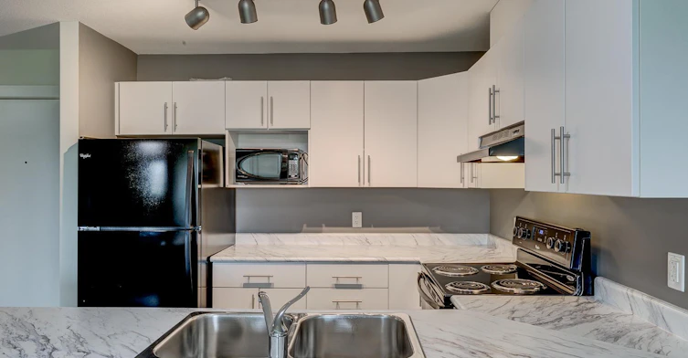 1-107-5600 Clover Bar Road, Rural Strathcona County, AB, T8H 0J1 - 3