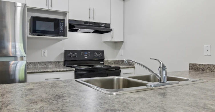 4-106-5600 Clover Bar Road, Rural Strathcona County, AB, T8H 0J1 - 5