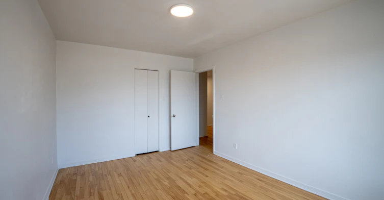 111-575 32e Avenue, Montréal, QC, H8T 1Y2 - 4