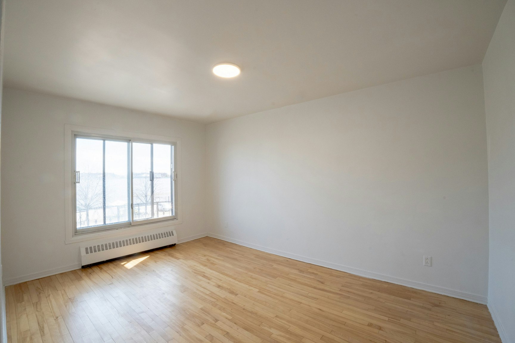 309-575 32e Avenue, Montréal, QC, H8T 1Y2 - 2