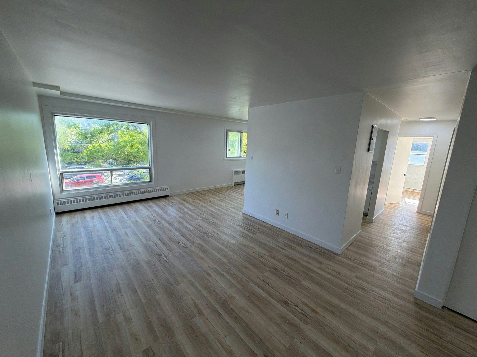 208-6351 Joseph Renaud Boulevard, Montréal, QC, H1K 3T7 - 9