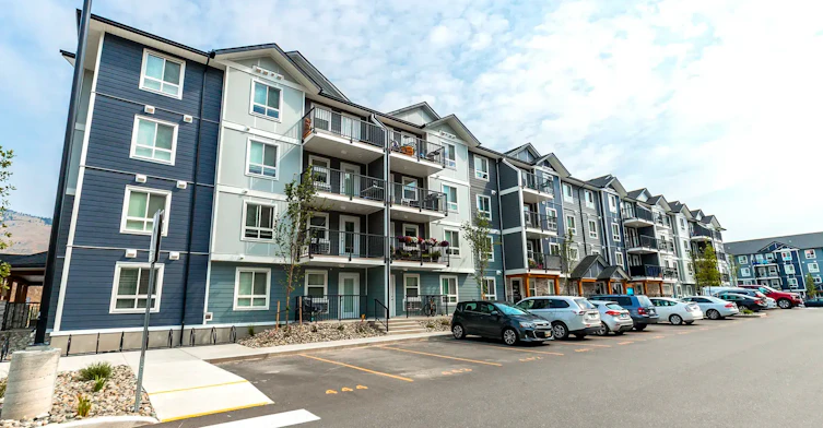 3420 Valleyview Drive, Kamloops, BC, V2C 0H6 - 2