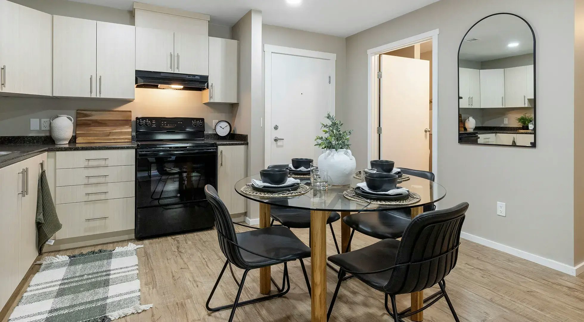 3420 Valleyview Drive, Kamloops, BC, V2C 0H6 - 4
