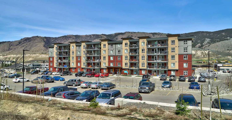 3420 Valleyview Drive, Kamloops, BC, V2C 0H6 - 2