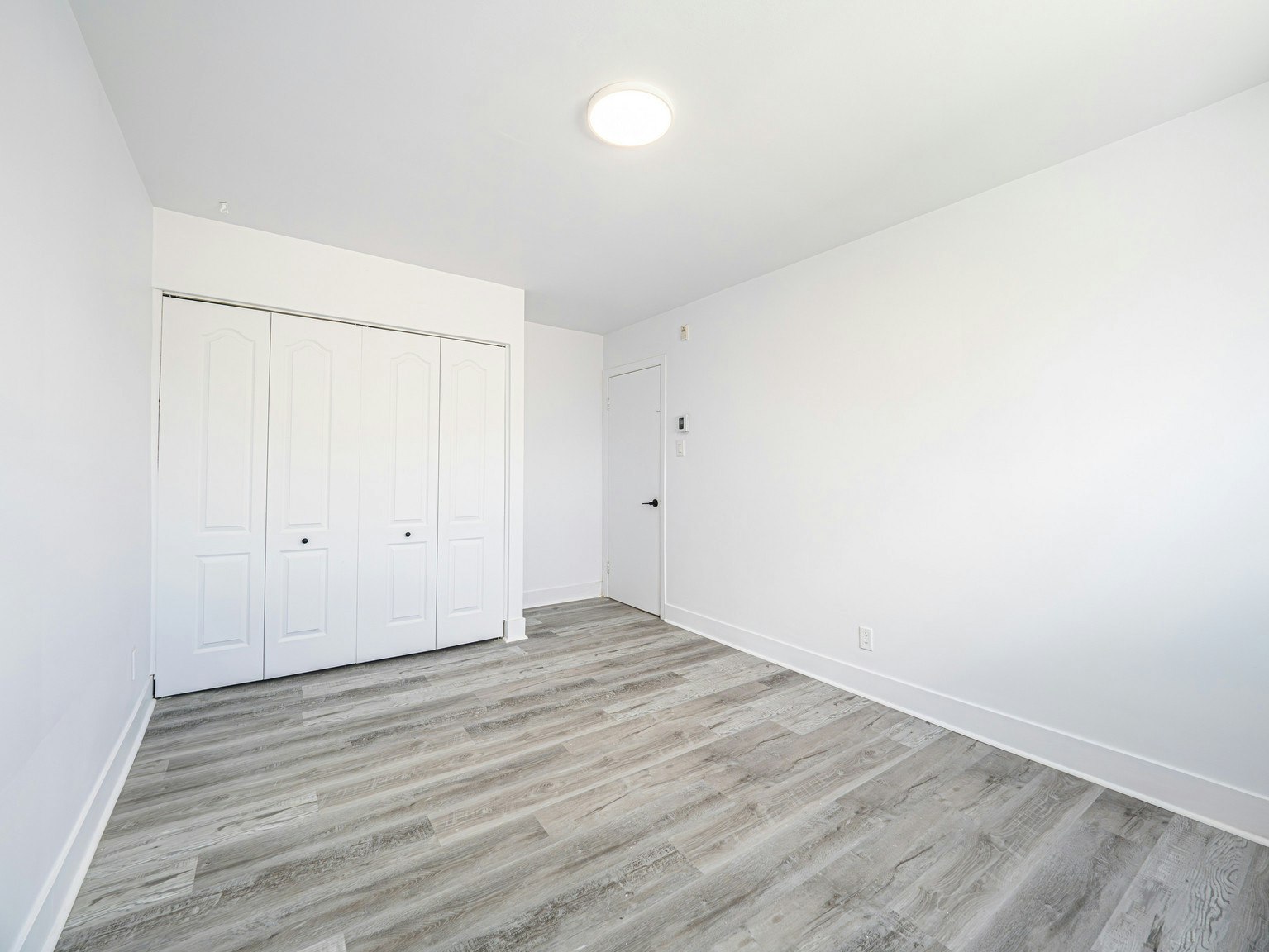 301-8281 Des Vendéens Avenue, Montréal, QC, H1K 1T4 - 12