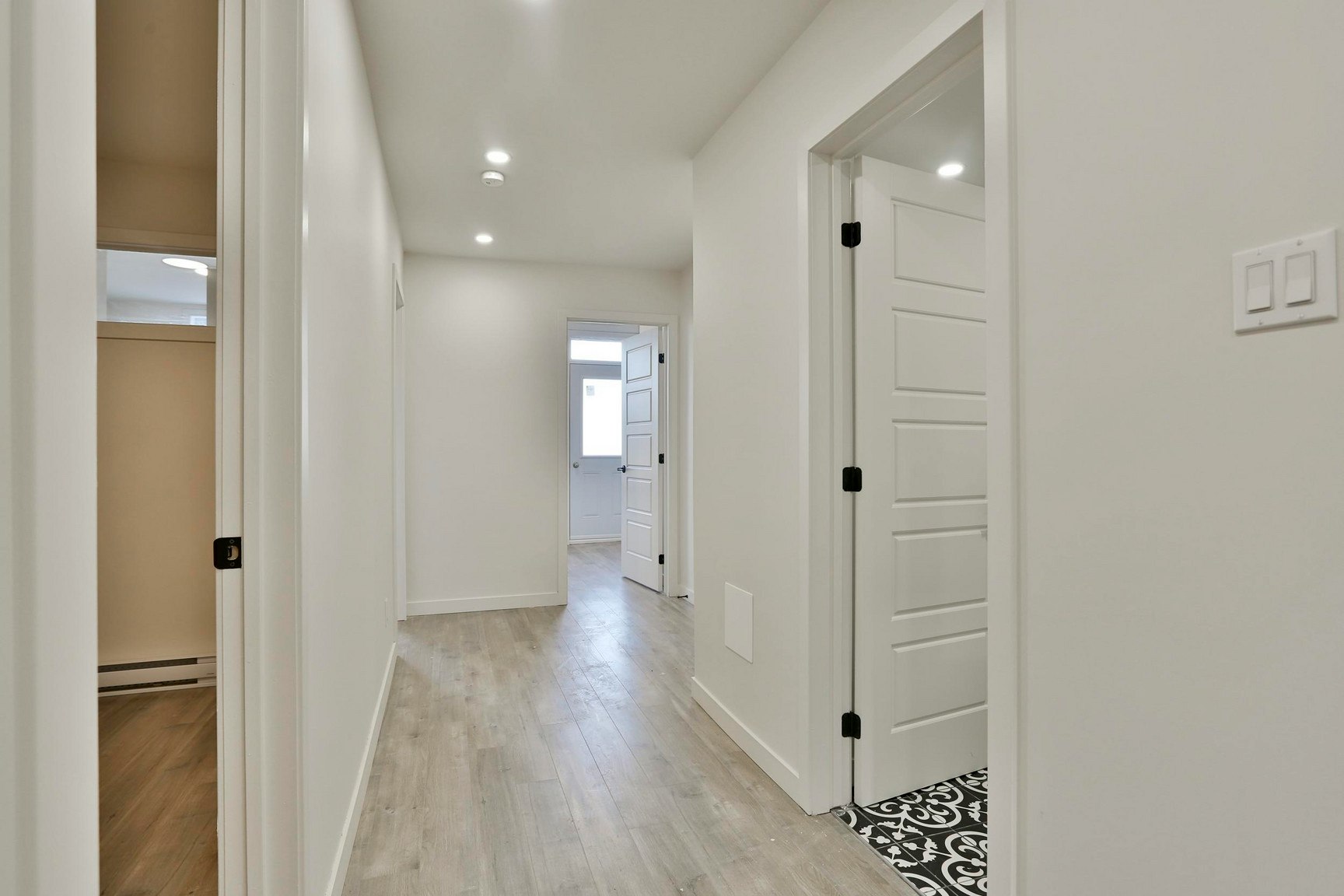 2118-2110 Fullum Rue, Montréal, QC, H2K 3N7 - 4