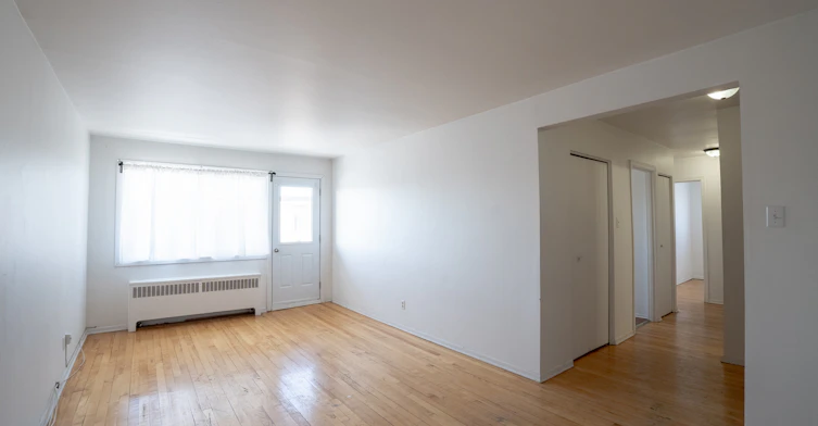 6501 Joseph Renaud Boulevard, Montréal, QC, H1K 3V3 - 3