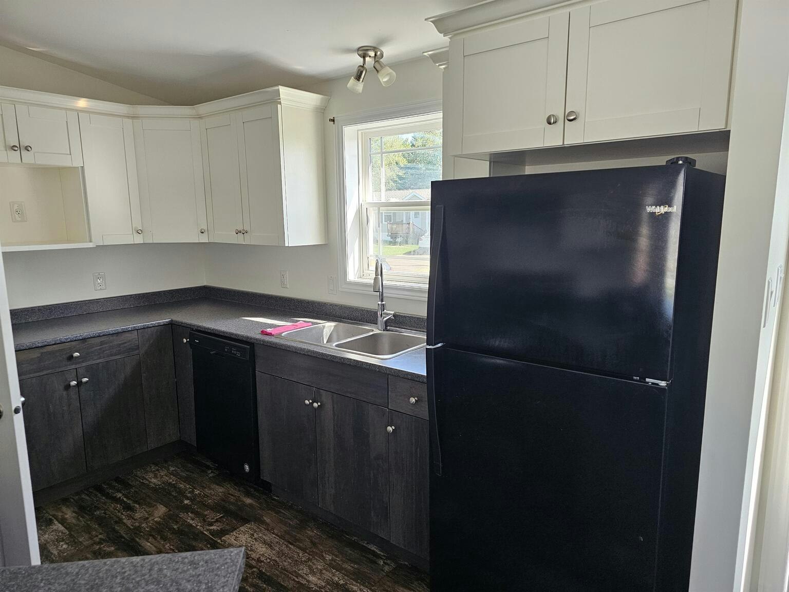 PineTree-MNX18-PR44D-1 Cedarwood Avenue, Moncton, NB, E1H 2T9 - 4