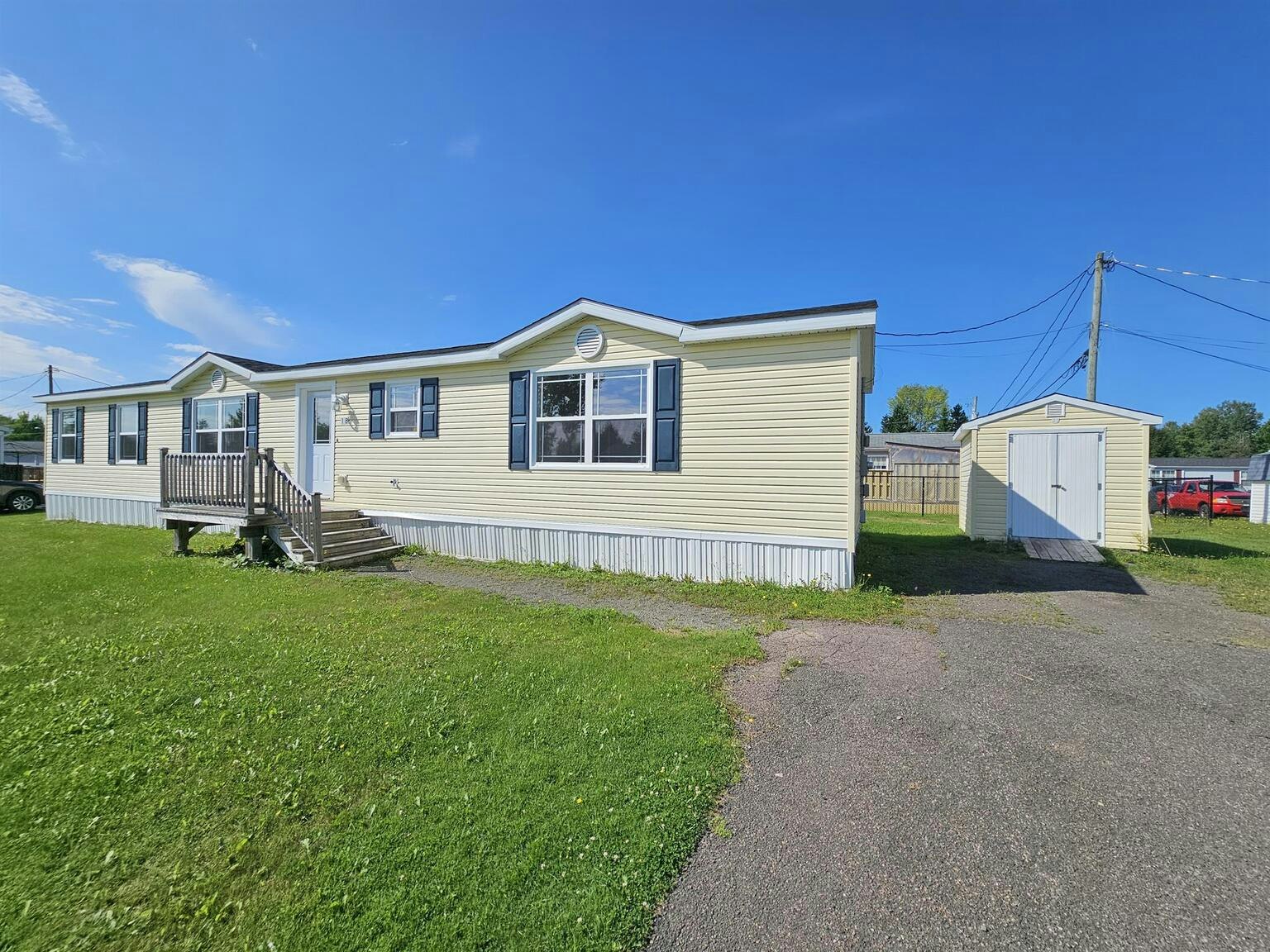 PineTree-MNX18-PR44D-1 Cedarwood Avenue, Moncton, NB, E1H 2T9