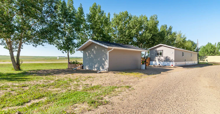 SunshineE-21-PL4083A-137 Trans Canada Highway, Swift Current, SK, S9H 3X6 - 6