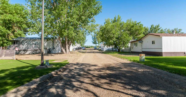 SunshineE-21-PL4083A-137 Trans Canada Highway, Swift Current, SK, S9H 3X6