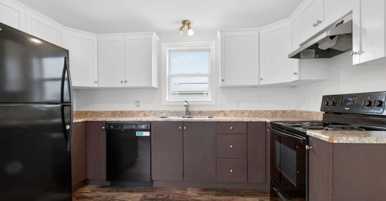 Bankvi-GER31-PR3229D-10 Glen Avenue, Moncton, NB, E1E 3S6 - 10