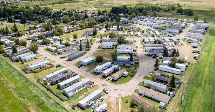 WildroseG-64-PL14447-165 Wildrose Court West, Brooks, AB, T1R 0A8 - 2