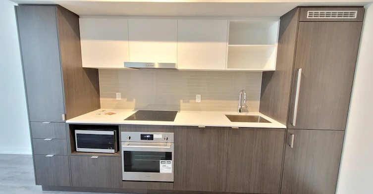 806-138 Downes Street, Toronto, ON, M5E 0E4 - 2