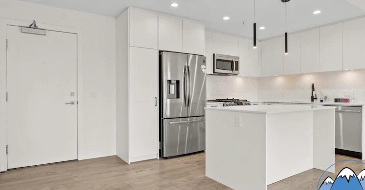 8327 201 Street, Langley, BC, V2Y 3P5 - 6