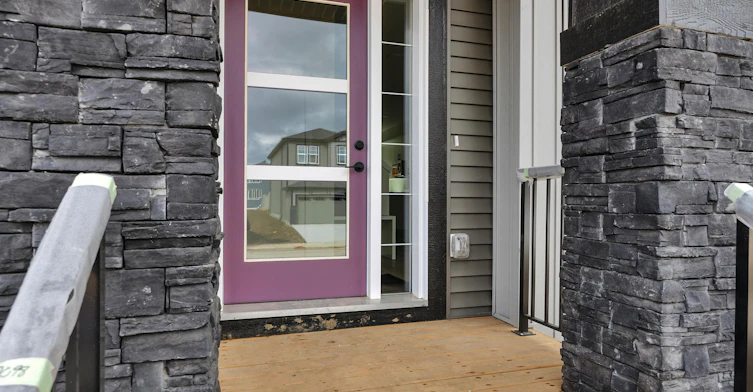 M-8136 227 Street Northwest, Edmonton, AB, T5T 4N5 - 3