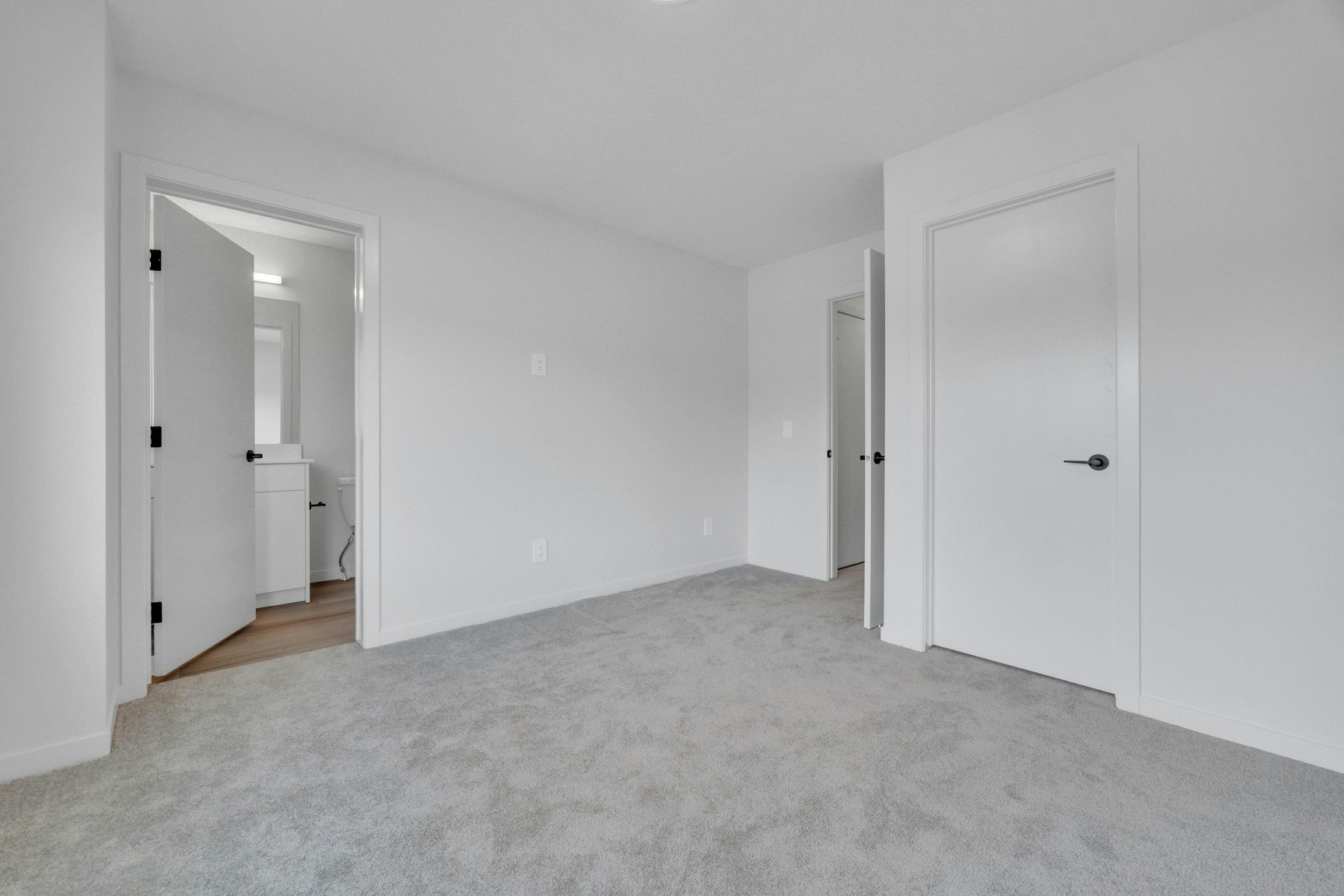 M-8136 227 Street Northwest, Edmonton, AB, T5T 4N5 - 24