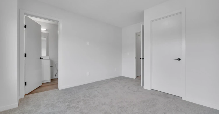 M-8136 227 Street Northwest, Edmonton, AB, T5T 4N5 - 24