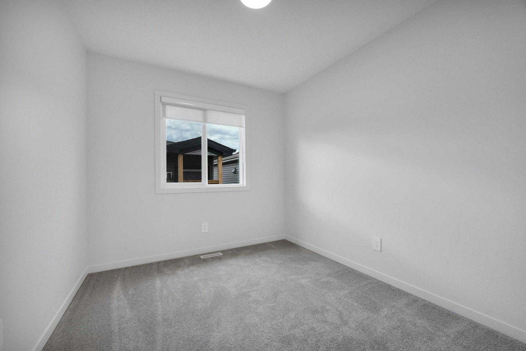 M-8136 227 Street Northwest, Edmonton, AB, T5T 4N5 - 28