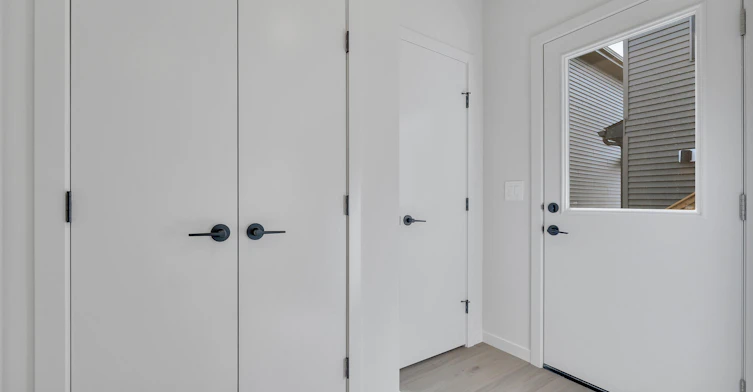 M-8136 227 Street Northwest, Edmonton, AB, T5T 4N5 - 17