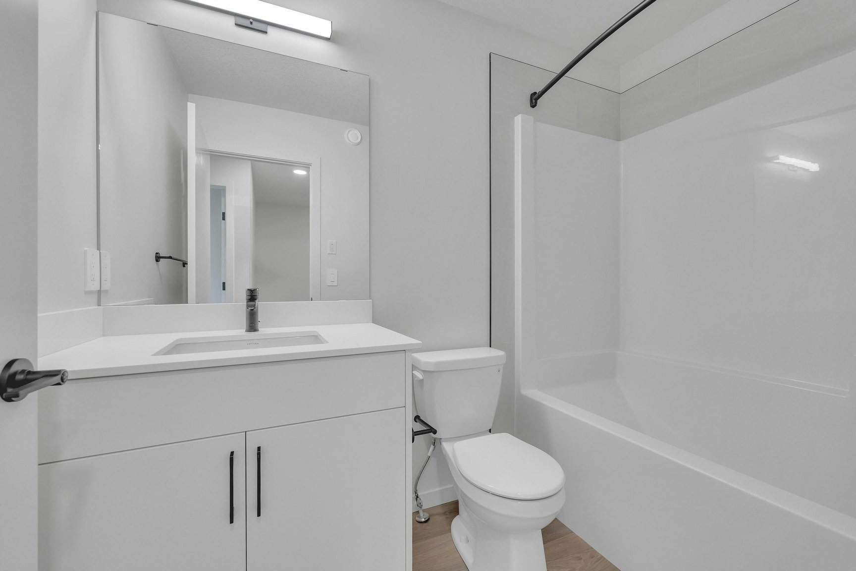 M-8136 227 Street Northwest, Edmonton, AB, T5T 4N5 - 30