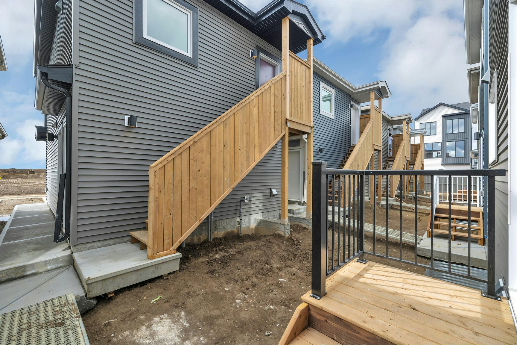 M-8136 227 Street Northwest, Edmonton, AB, T5T 4N5 - 33
