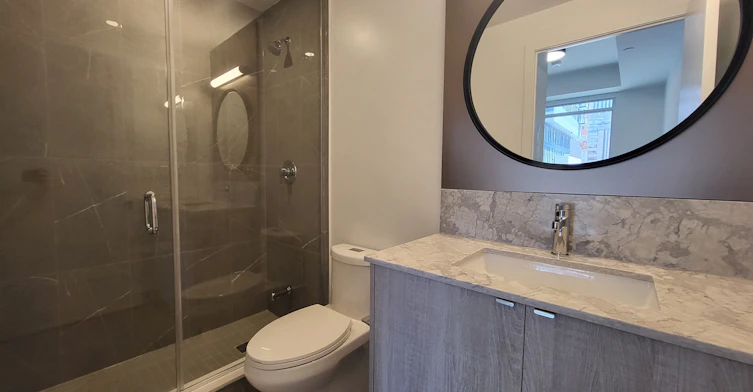 302-771 Yonge Street, Toronto, ON, M4W 0B8 - 3