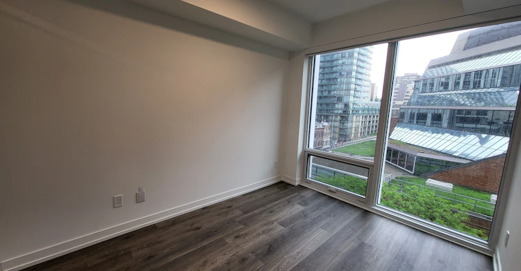 605-771 Yonge Street, Toronto, ON, M4W 0B8 - 4
