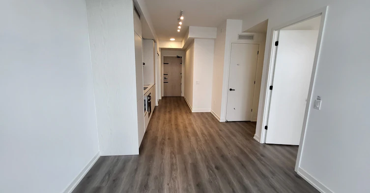 801-225 Commerce Street, Vaughan, ON, L4K 0R1 - 9